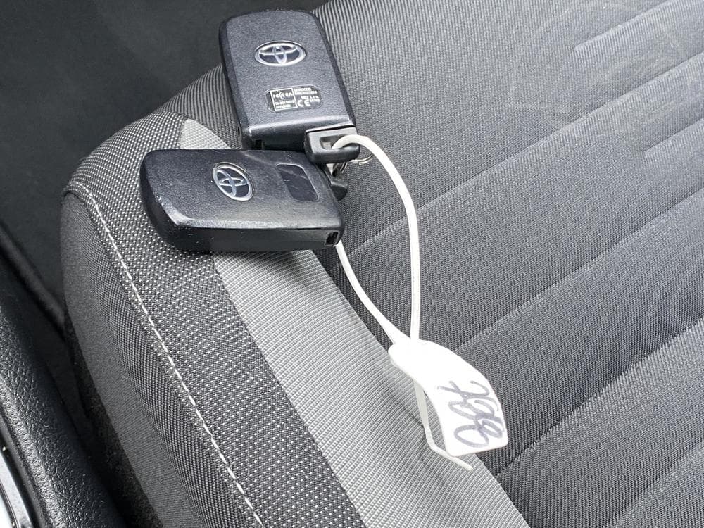 2015 Toyota AURIS - 18