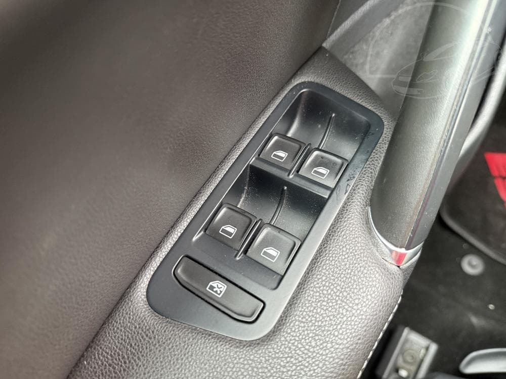 2015 Volkswagen GOLF - 21