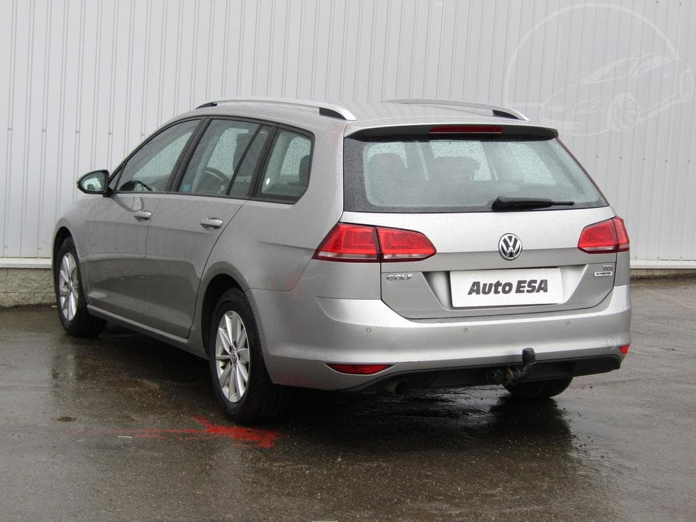 2015 Volkswagen GOLF - 11