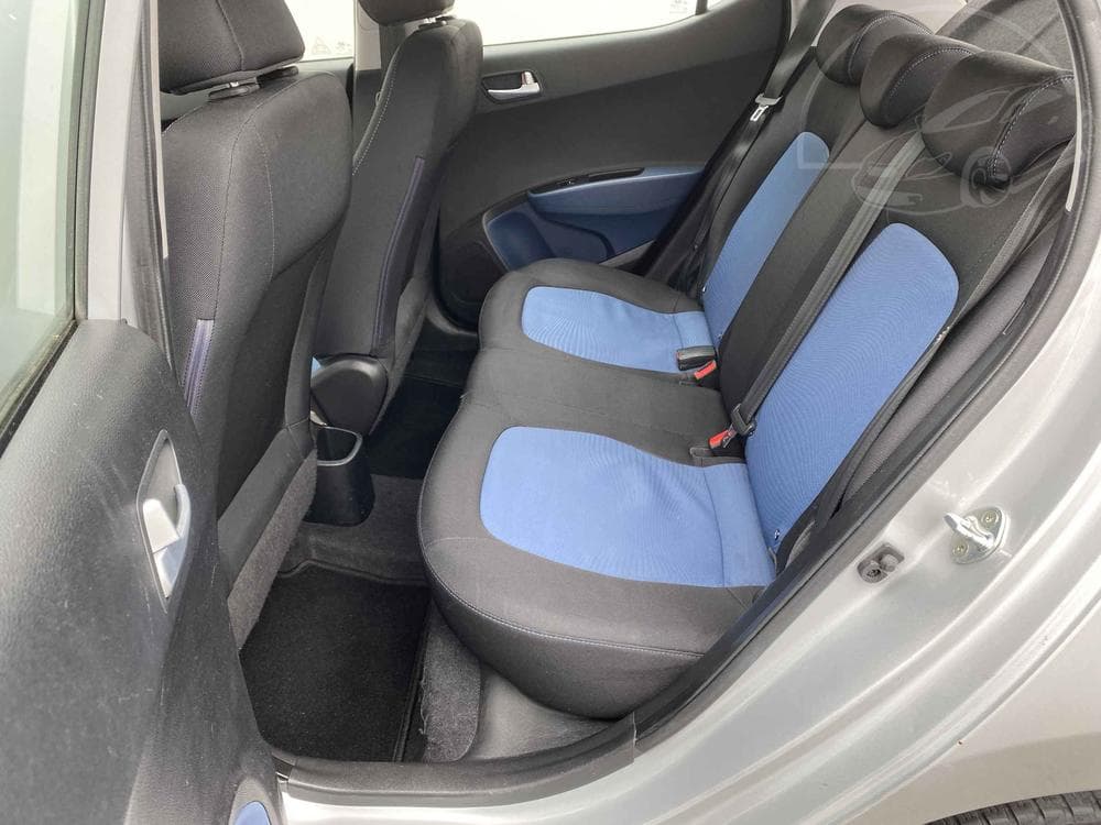 2015 Hyundai i10 - 10