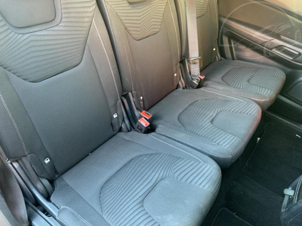 2018 Ford S-Max - 11