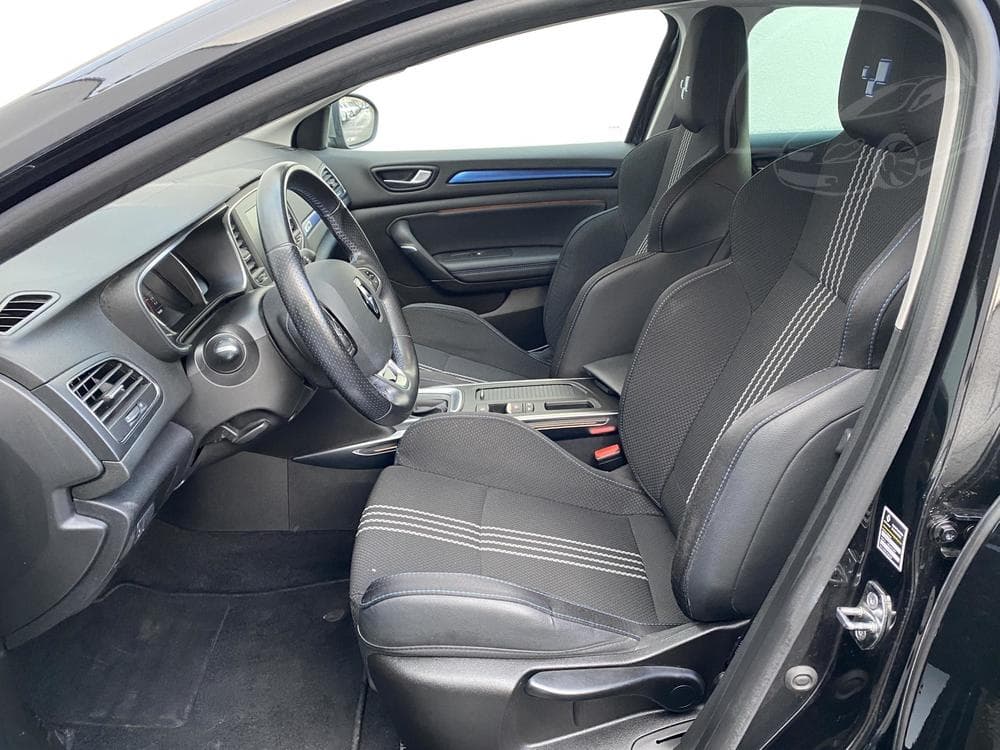 2019 Renault Megane - 9