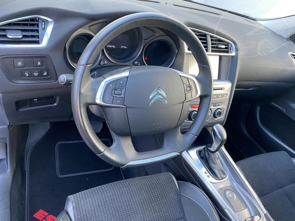 2016 Citroen C4 - 13