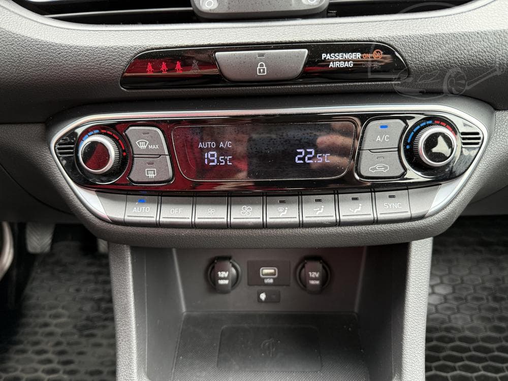 2023 Hyundai i30 - 15