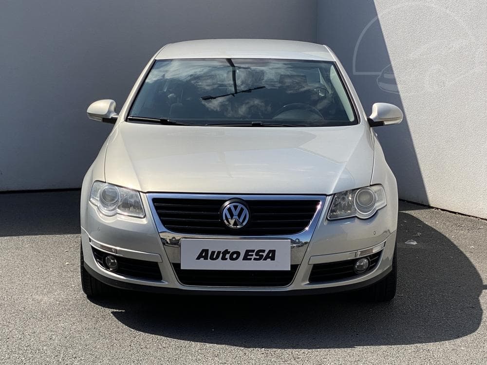 2009 Volkswagen PASSAT - 2