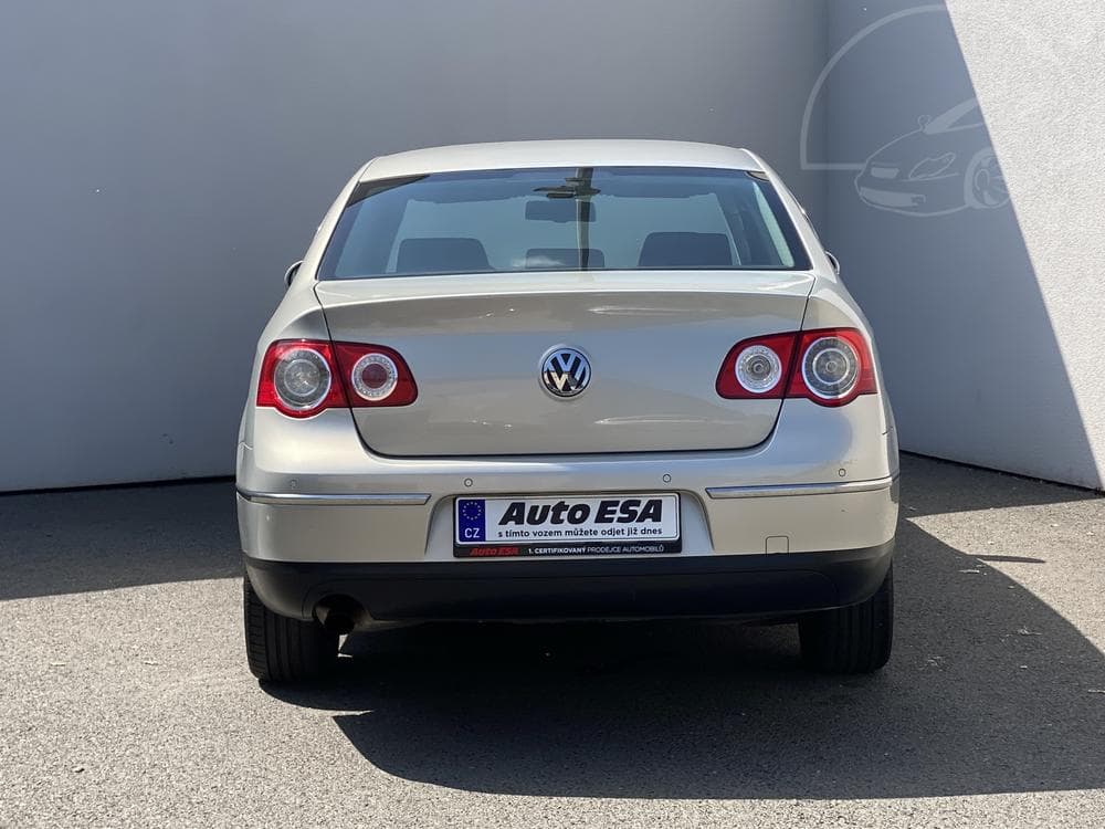 2009 Volkswagen PASSAT - 5