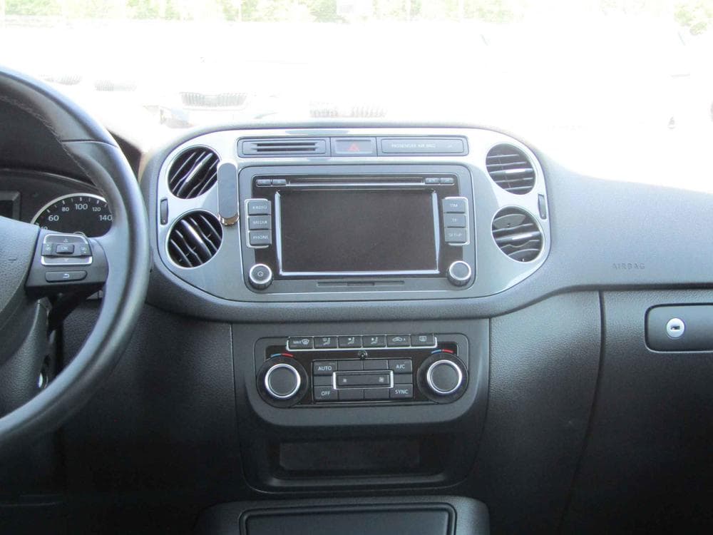 2014 Volkswagen TIGUAN - 11