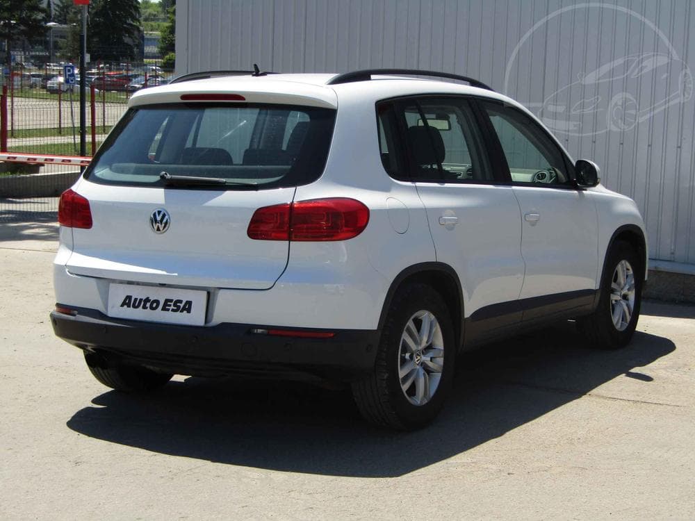 2014 Volkswagen TIGUAN - 4