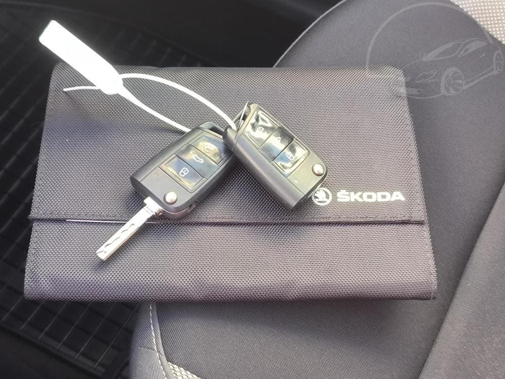 2016 Škoda FABIA - 17