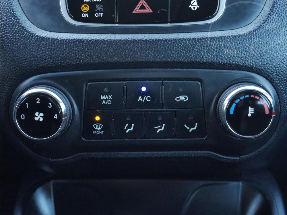 2010 Hyundai ix35 - 15