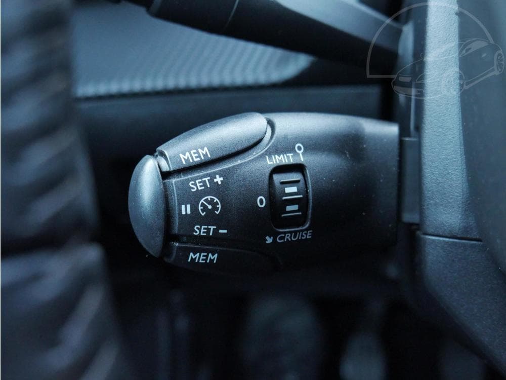 2021 Peugeot 2008 - 15