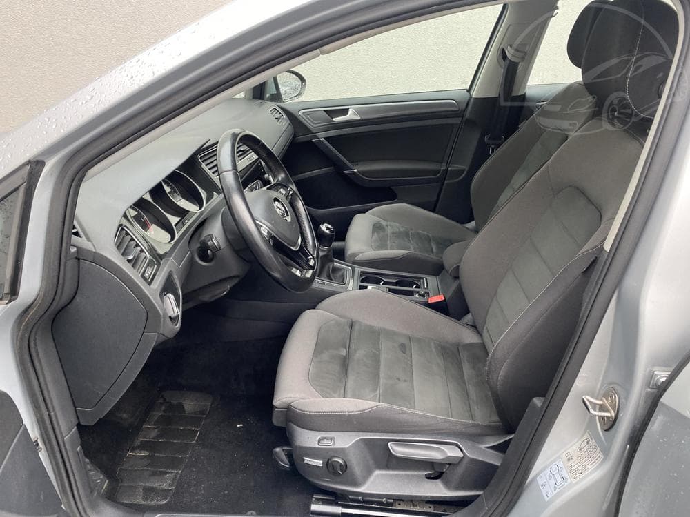 2018 Volkswagen Golf - 9