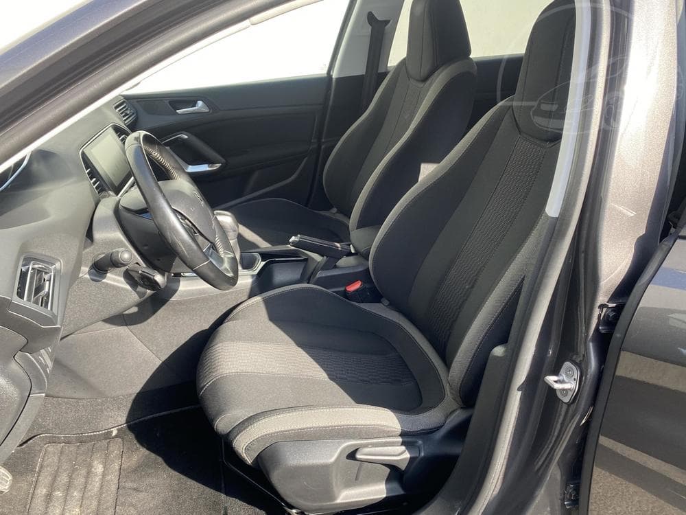2016 Peugeot 308 - 9