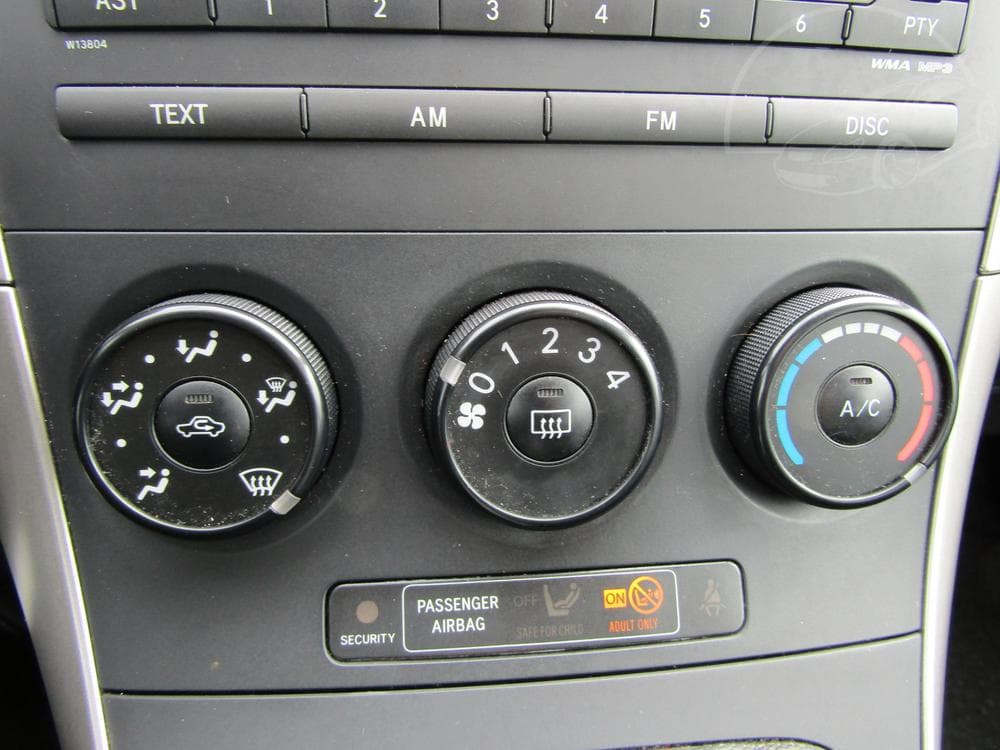 2009 Toyota AURIS - 13