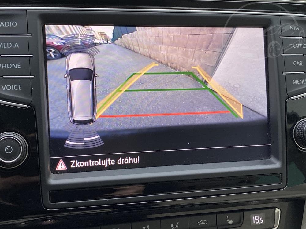 2015 Volkswagen PASSAT - 49