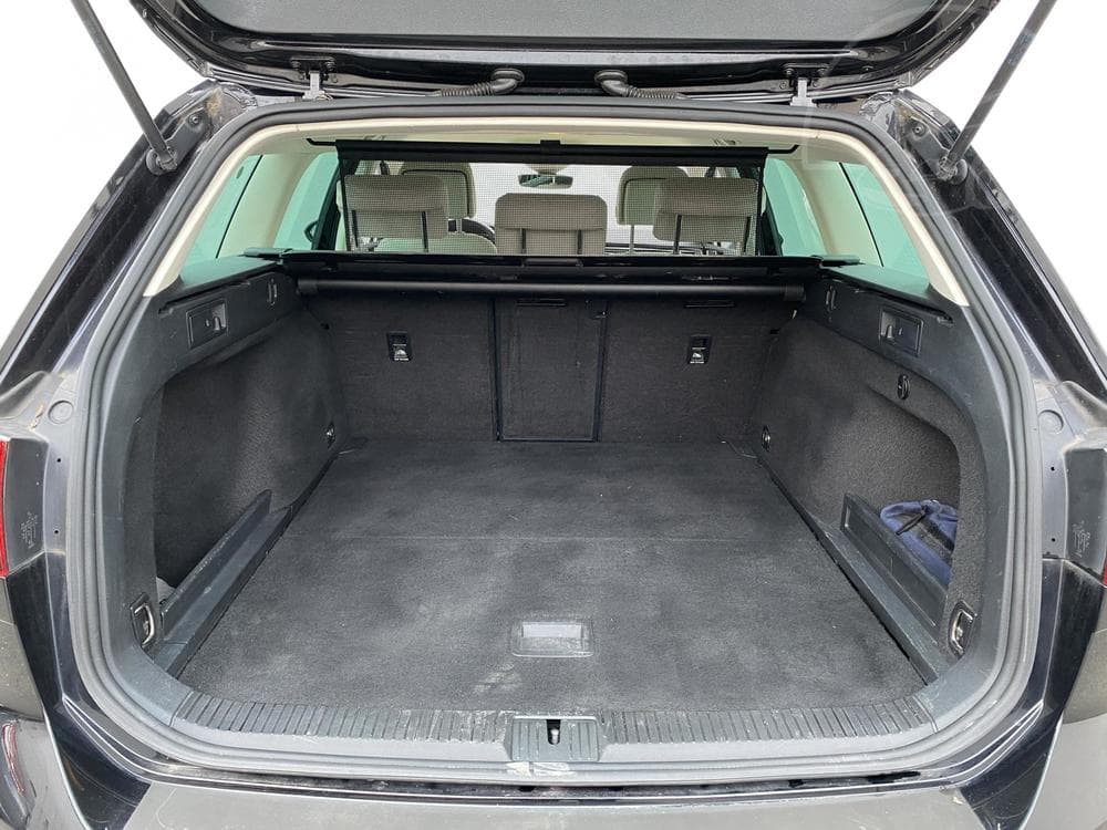 2015 Volkswagen PASSAT - 19
