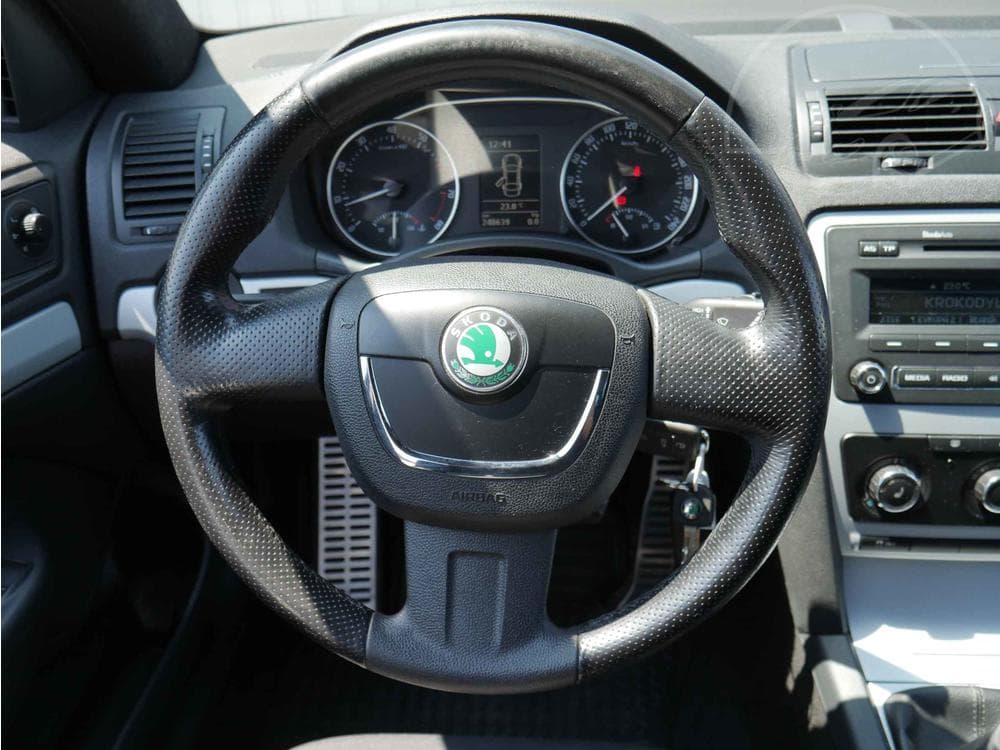 2011 Škoda OCTAVIA - 12