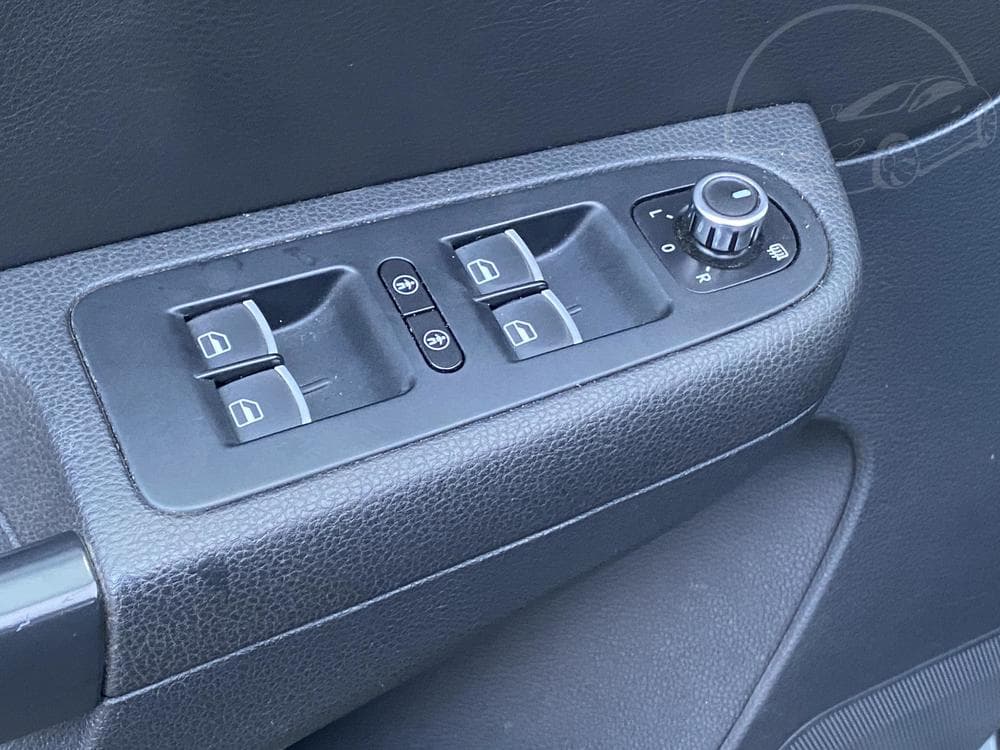 2011 Volkswagen Sharan - 13