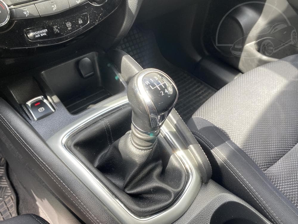 2017 Nissan QASHQAI - 40