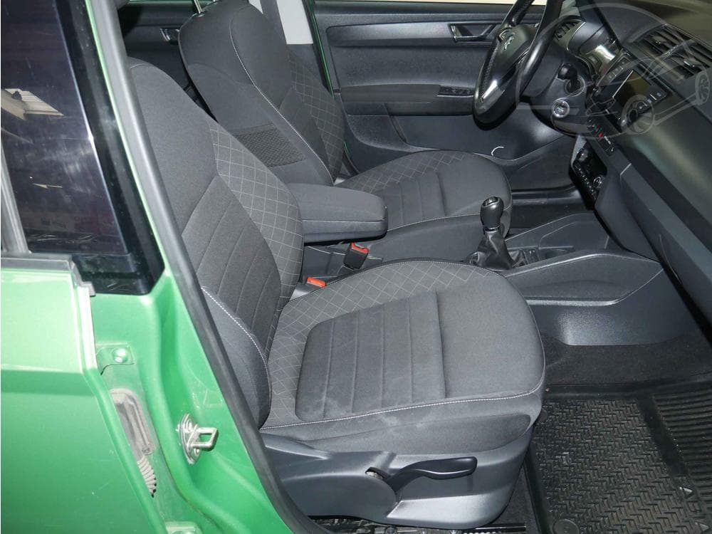 2014 Škoda FABIA - 12