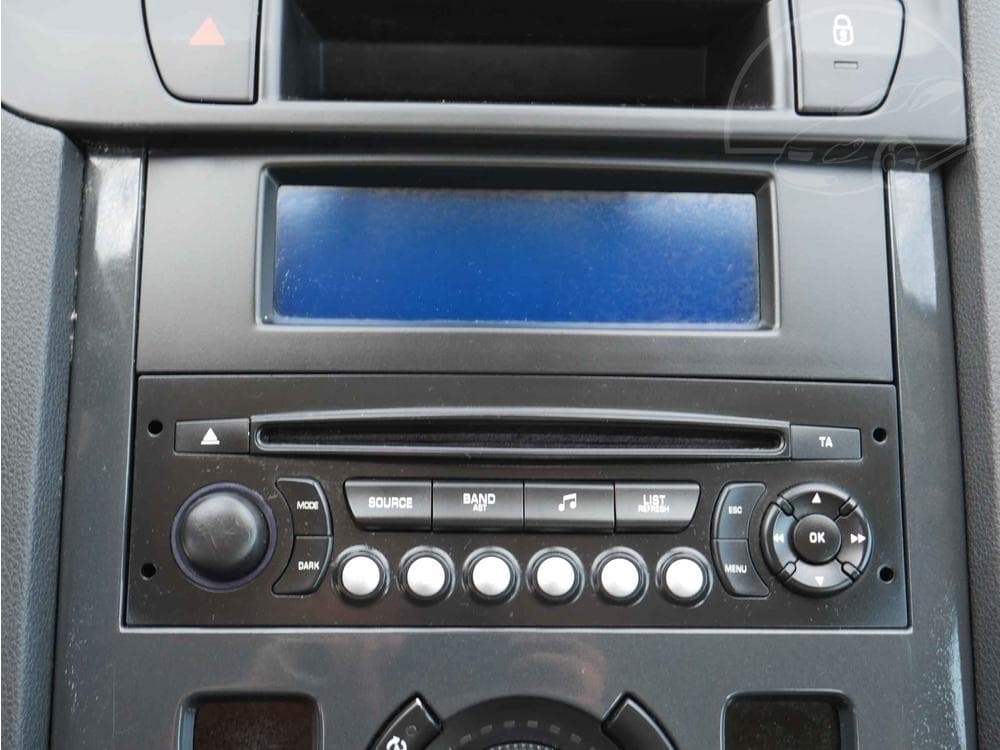 2012 Peugeot 5008 - 12