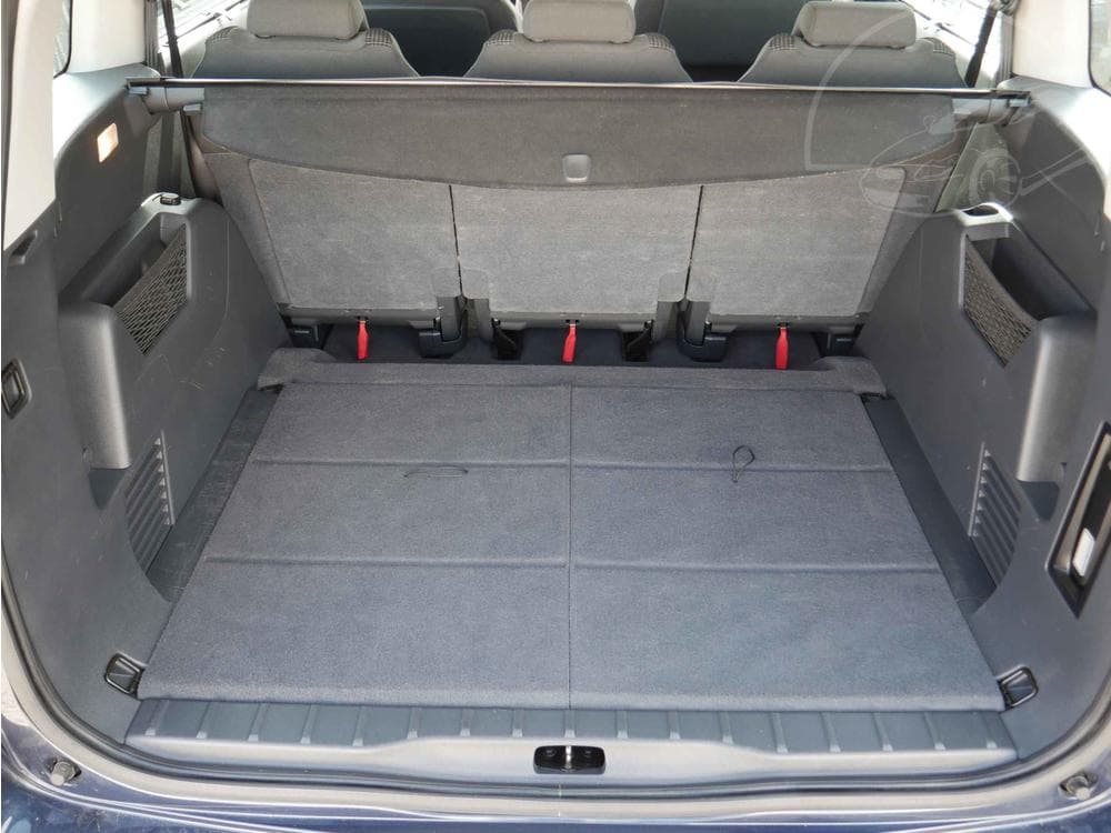 2012 Peugeot 5008 - 7