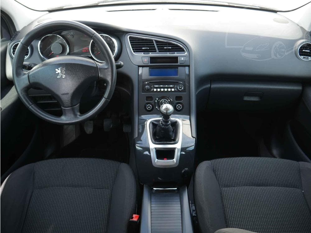 2012 Peugeot 5008 - 8