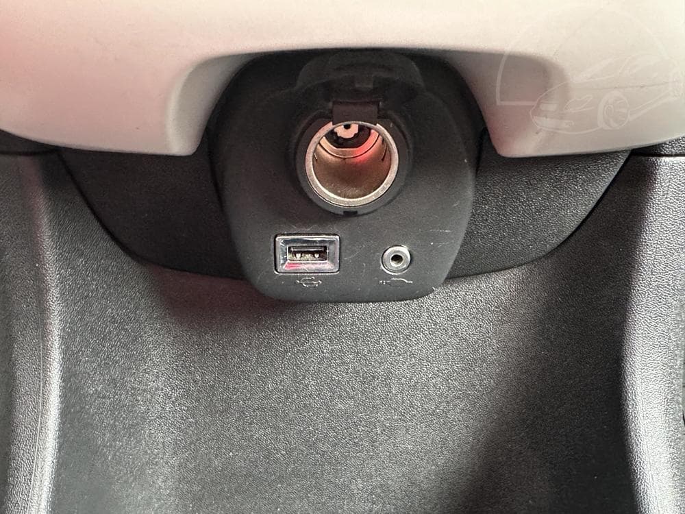 2014 Peugeot 108 - 17