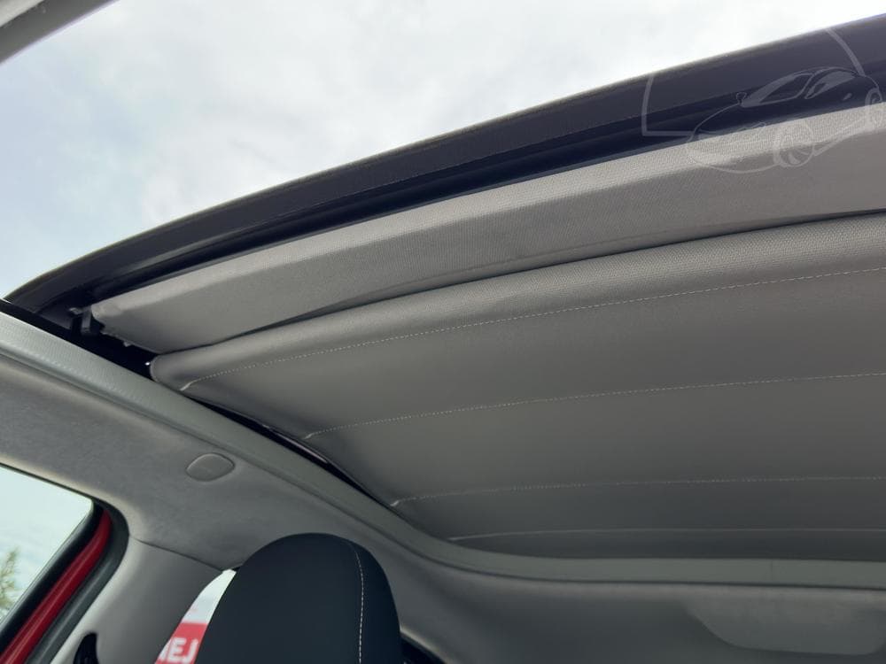 2014 Peugeot 108 - 18