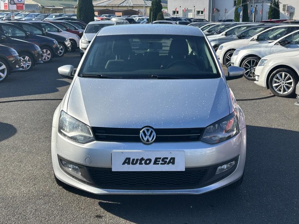 2011 Volkswagen POLO - 2