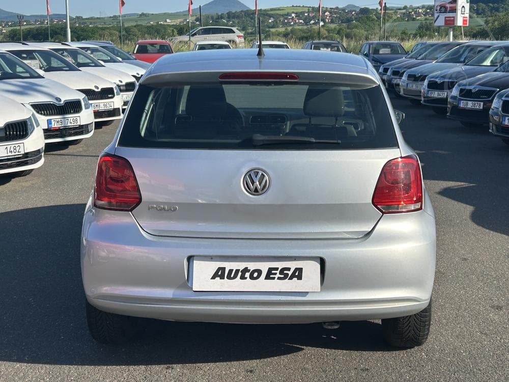 2011 Volkswagen POLO - 5