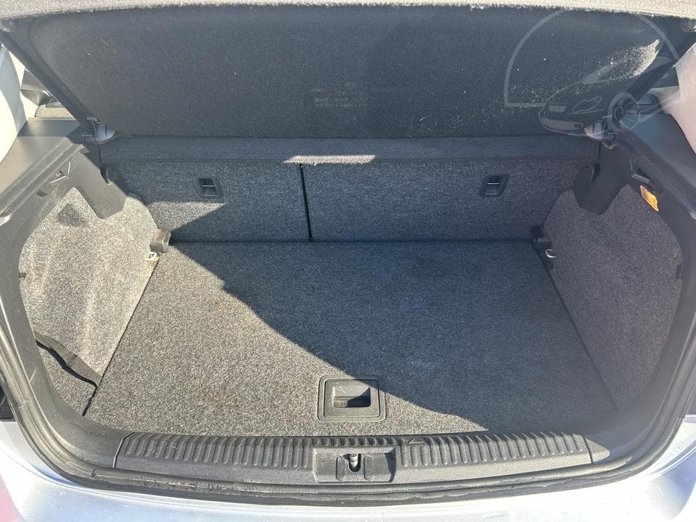2011 Volkswagen POLO - 7