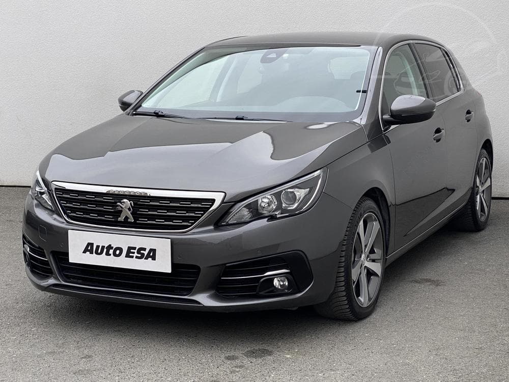 2017 Peugeot 308 - 11