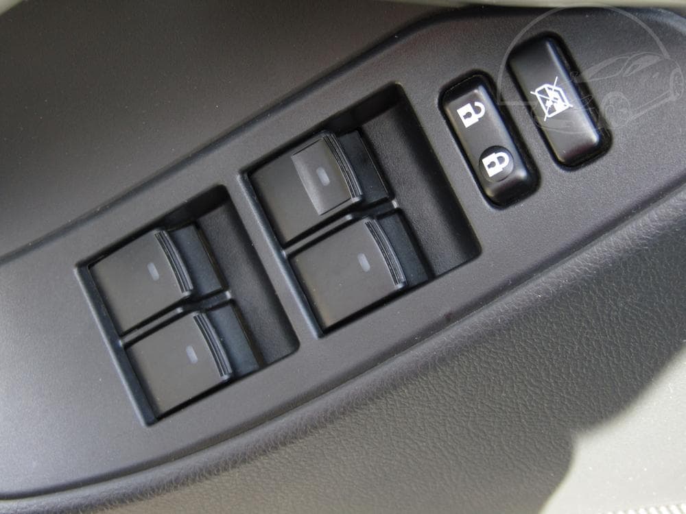 2012 Toyota VERSO - 11