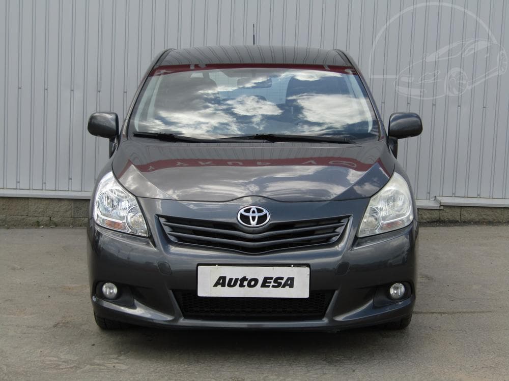 2012 Toyota VERSO - 2