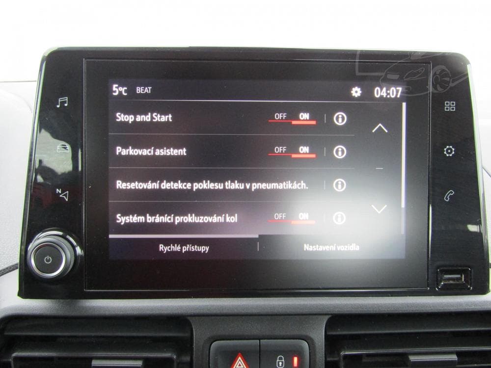 2020 Opel COMBO - 37