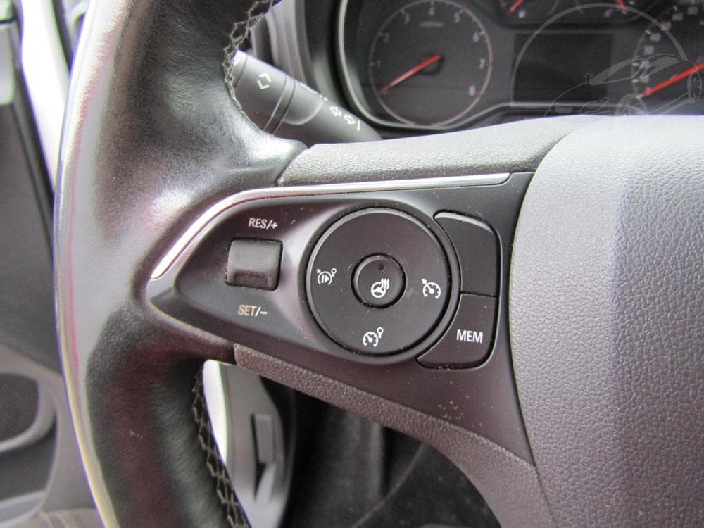 2020 Opel COMBO - 49