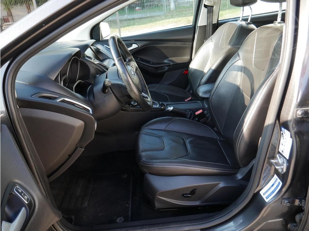 2016 Ford FOCUS - 9