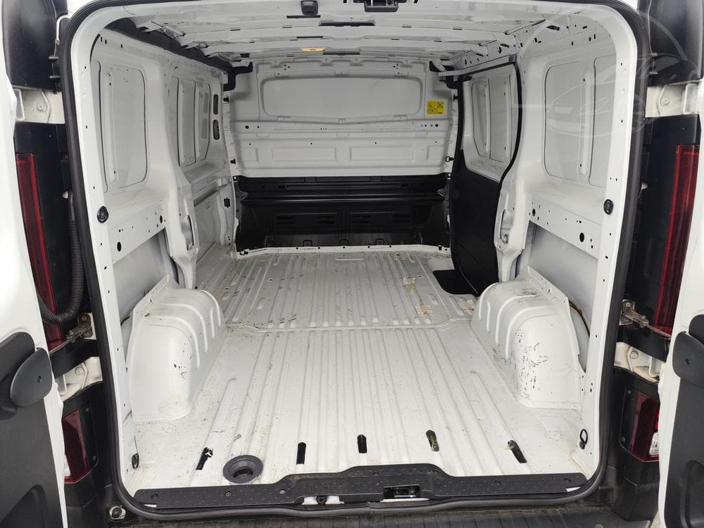 2020 Renault TRAFIC - 19