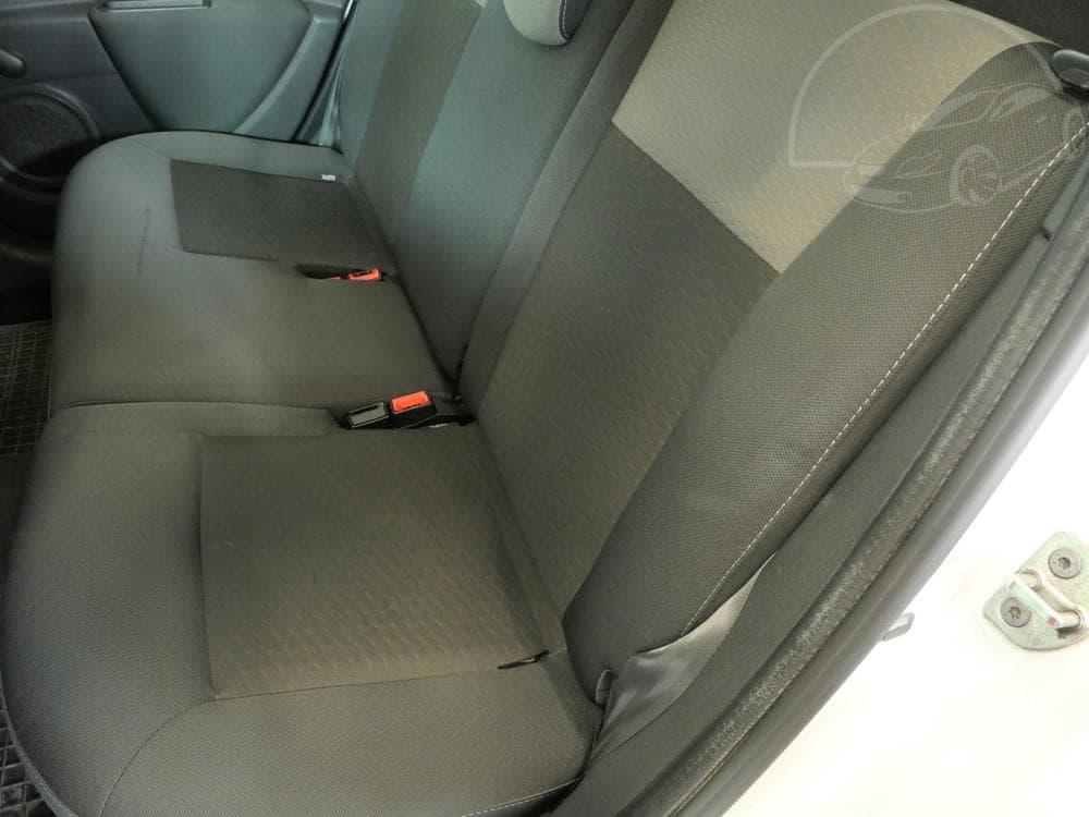2010 Renault CLIO - 11