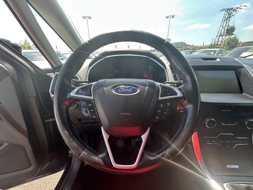 2015 Ford S-MAX - 12