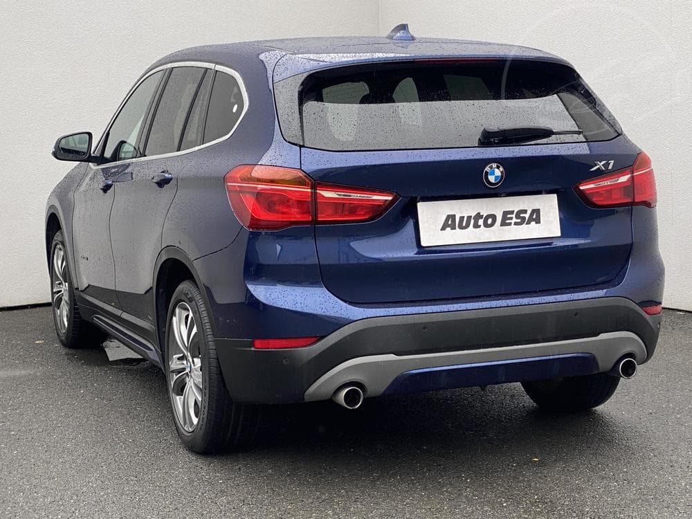 2015 BMW X1 - 6