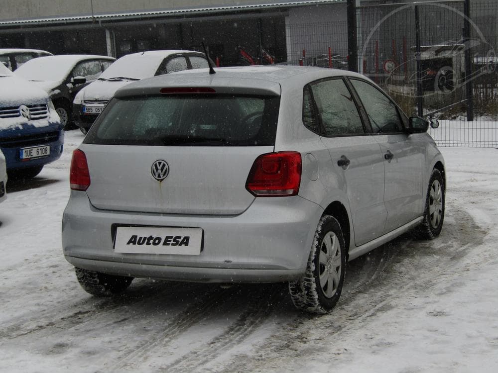 2011 Volkswagen POLO - 4