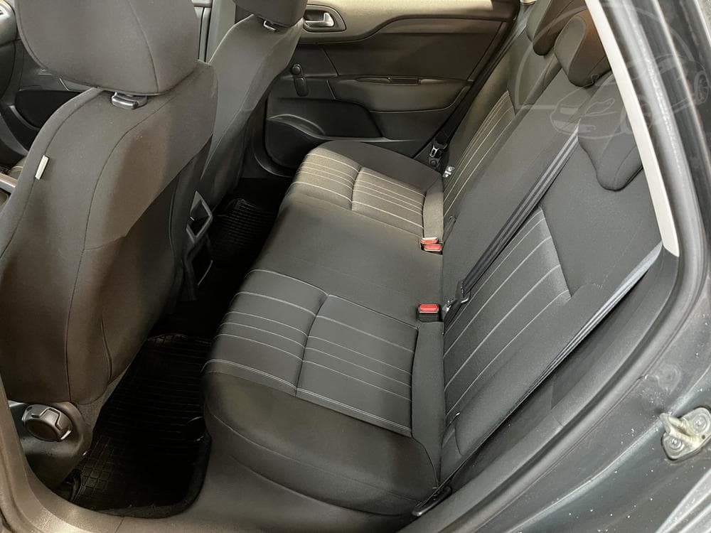 2012 Citroen C4 - 10