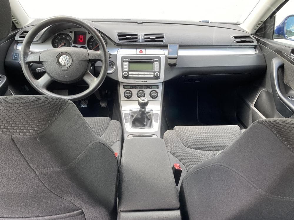 2008 Volkswagen PASSAT - 8