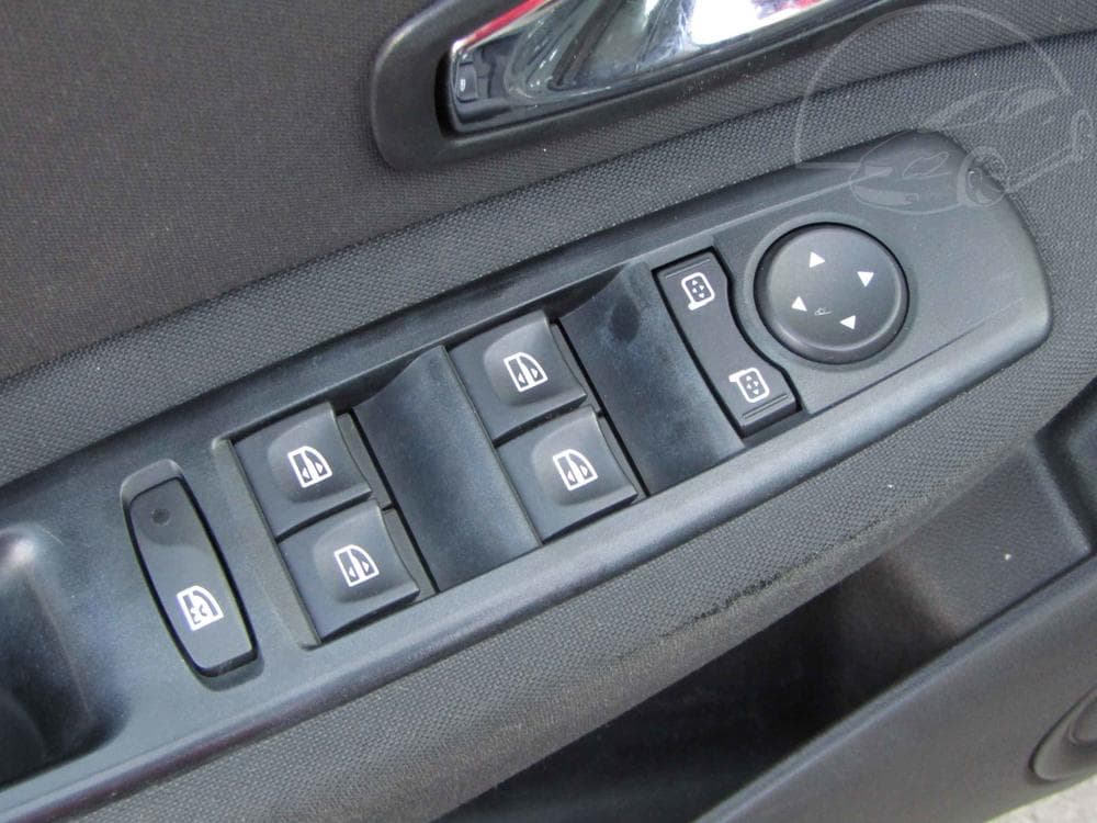 2012 Renault MEGANE - 13