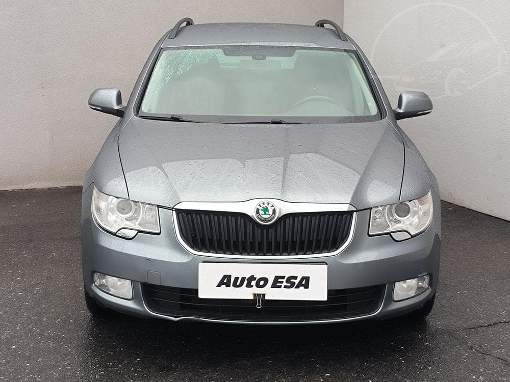 2010 Škoda SUPERB - 3