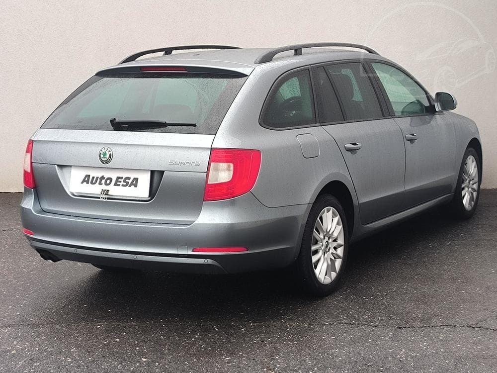 2010 Škoda SUPERB - 7