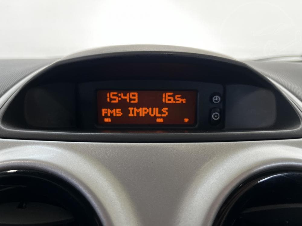 2009 Opel CORSA - 11