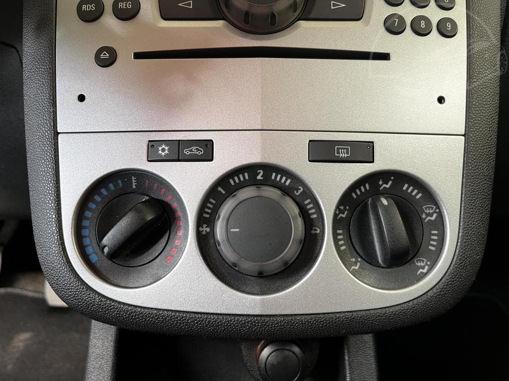 2009 Opel CORSA - 14